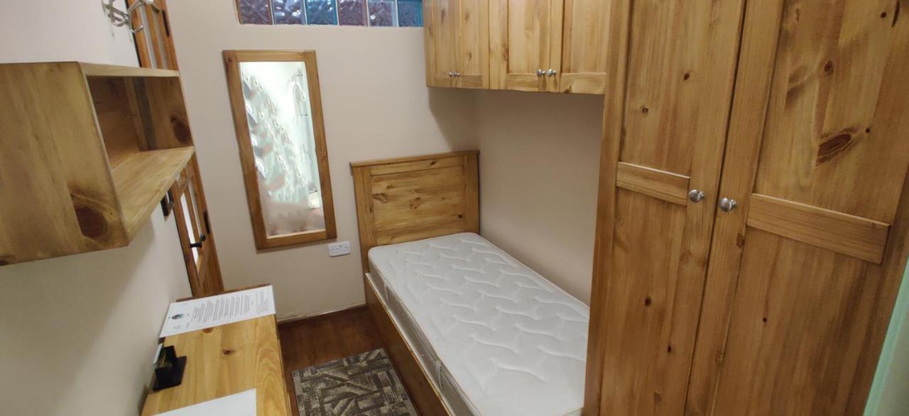 Nocturne Family House Homestay